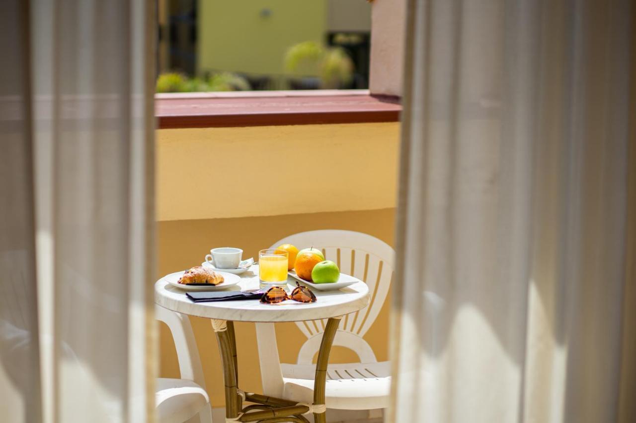 אמנטיאה Hotel La Principessa מראה חיצוני תמונה