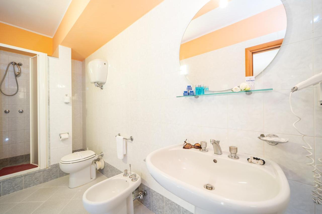 אמנטיאה Hotel La Principessa מראה חיצוני תמונה