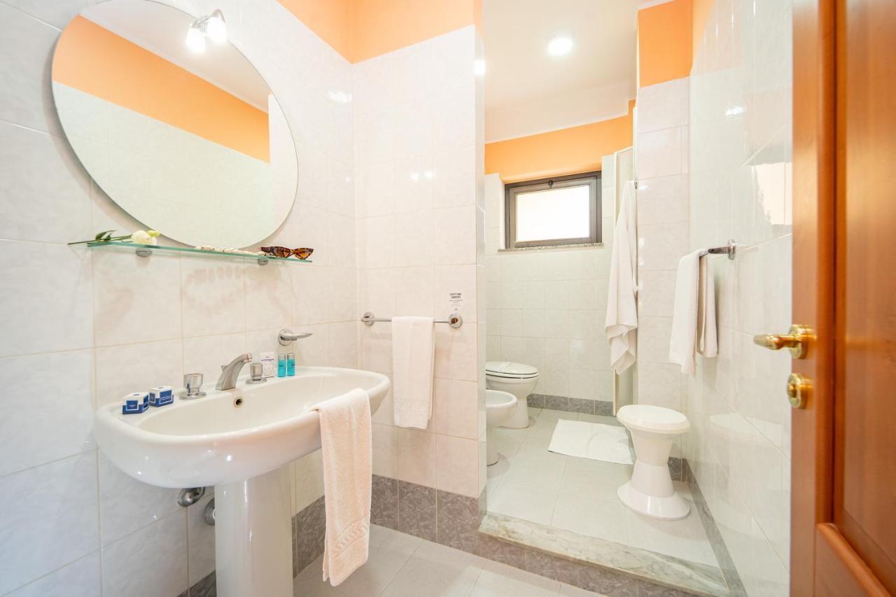 אמנטיאה Hotel La Principessa מראה חיצוני תמונה